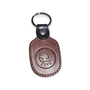 Porta Chaves Pele 06 SKODA castanho médio